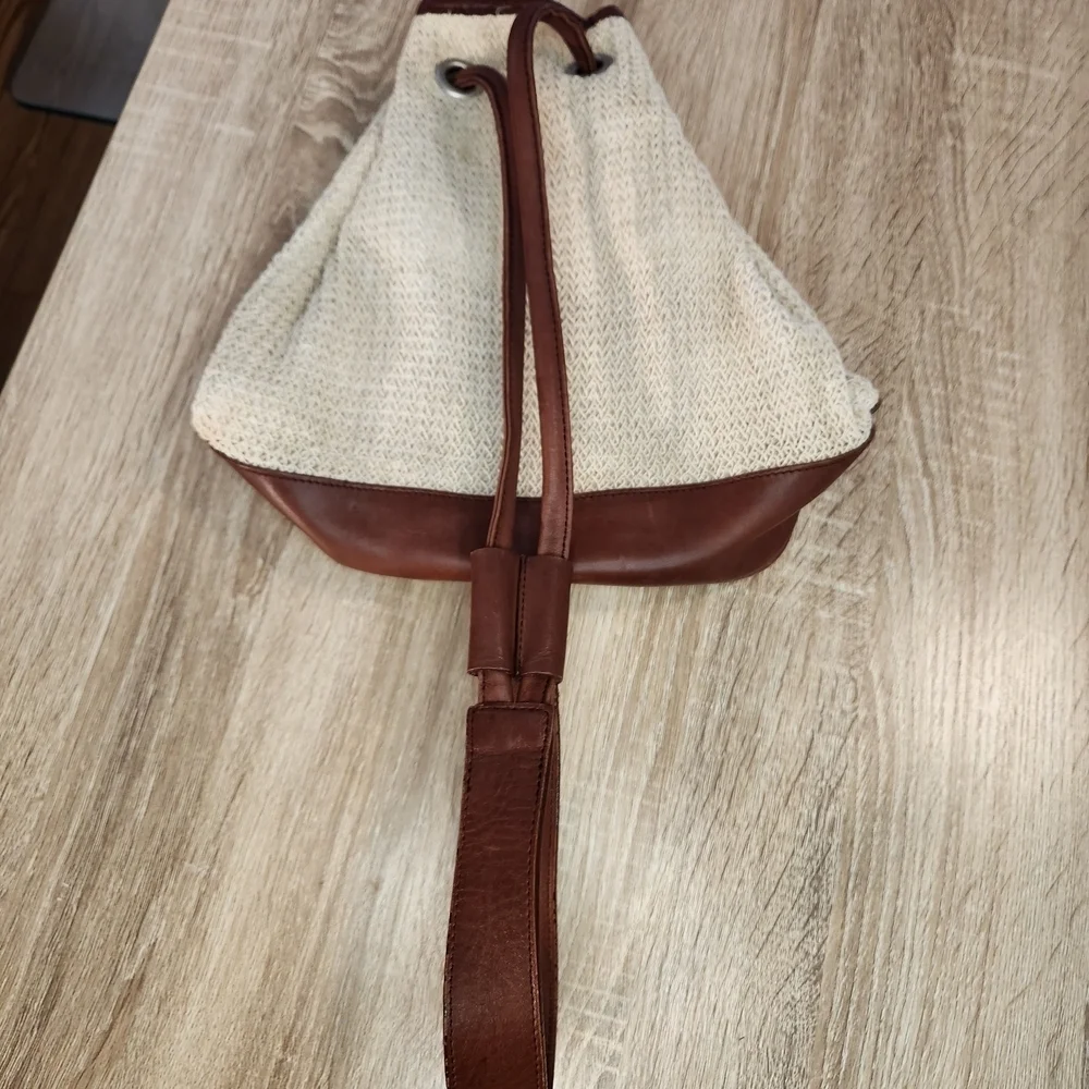Kenneth Cole Reaction Cream and Brown Backpack